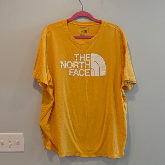 Best for xl The North Face Mustard Yellow Tee - Picture 1 of 4